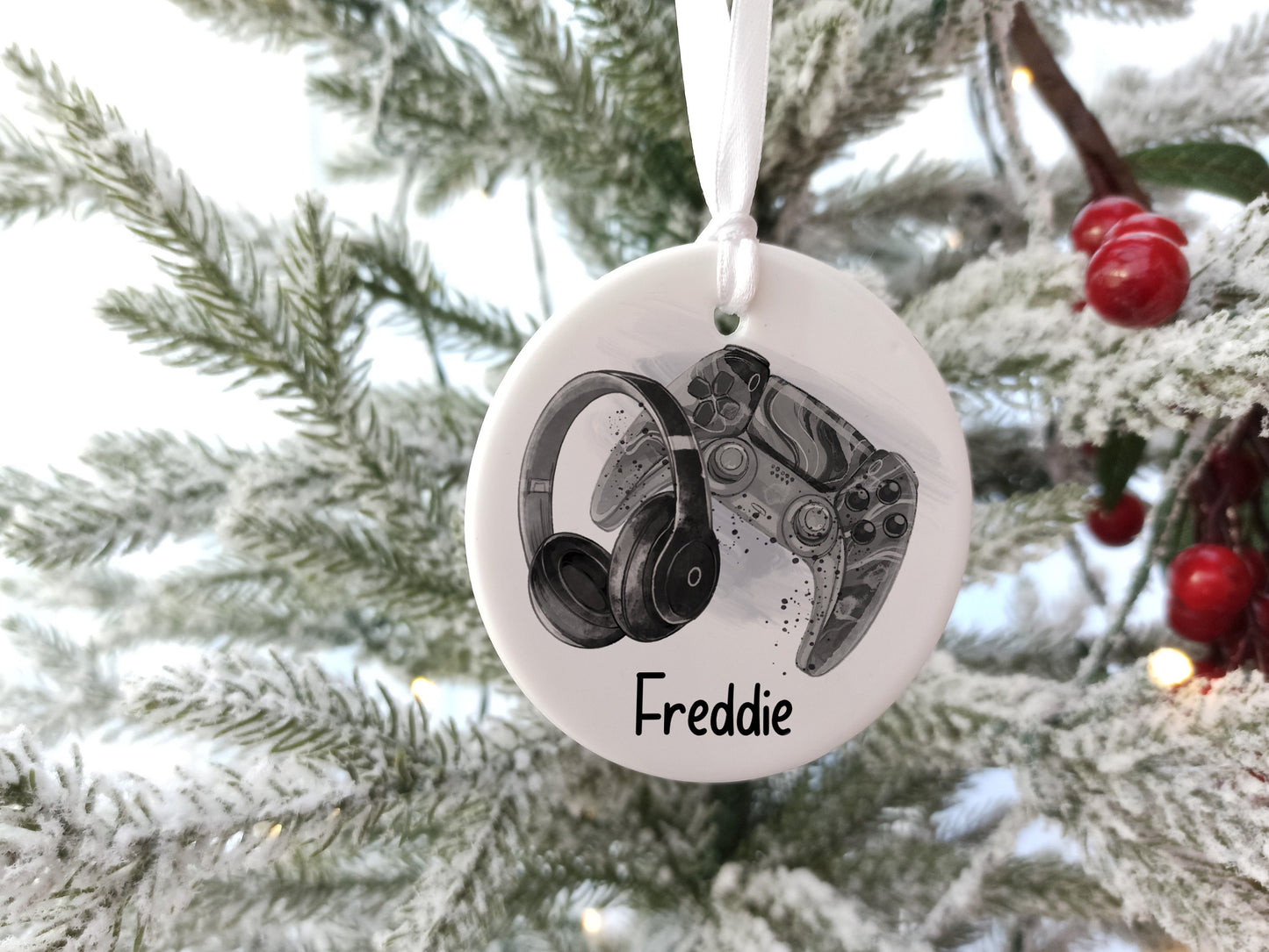 Gamer Personalised Christmas Ceramic Ornament